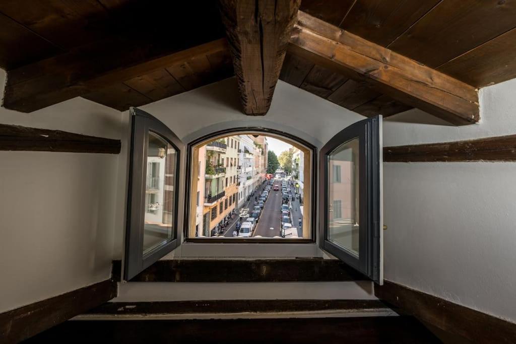 Wonderful Two Floors Apartment Milán Exteriér fotografie