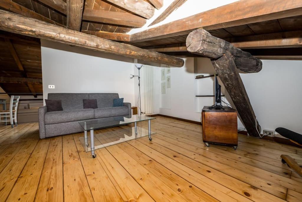Wonderful Two Floors Apartment Milán Exteriér fotografie